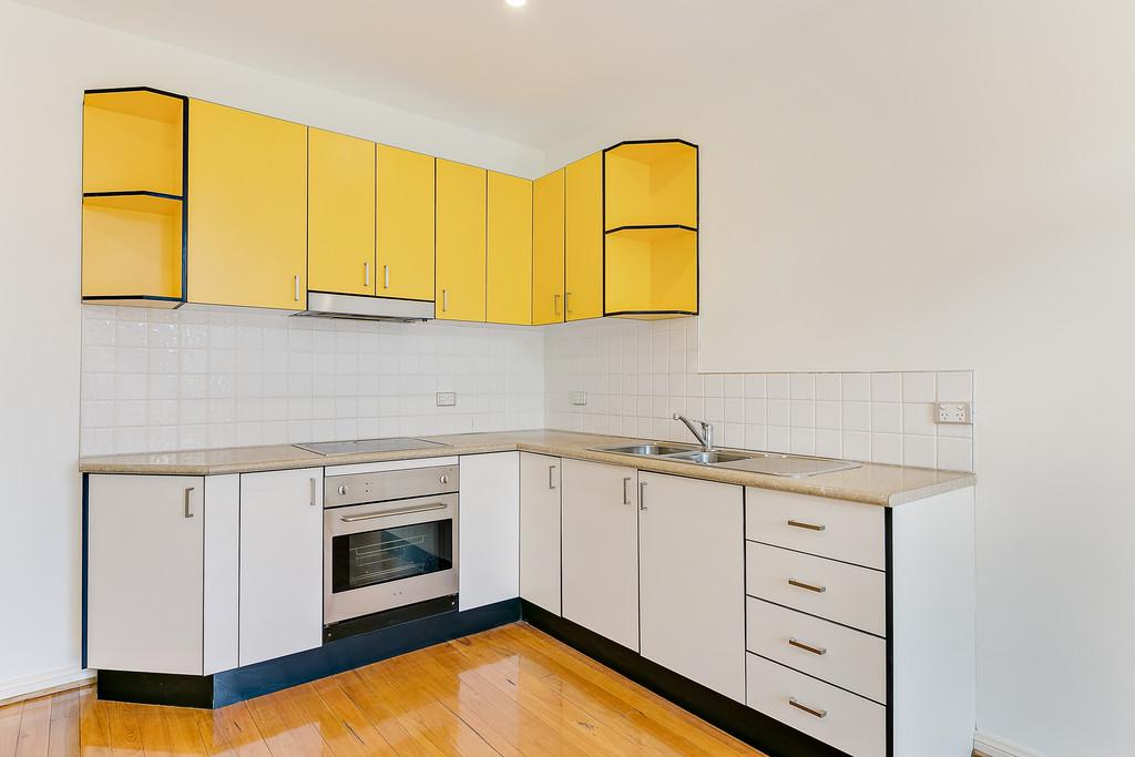 2/19 WELLS ST, NEWTOWN, NSW 2042