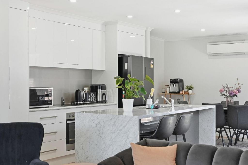 2/98 Stanley St, Prospect, TAS 7250