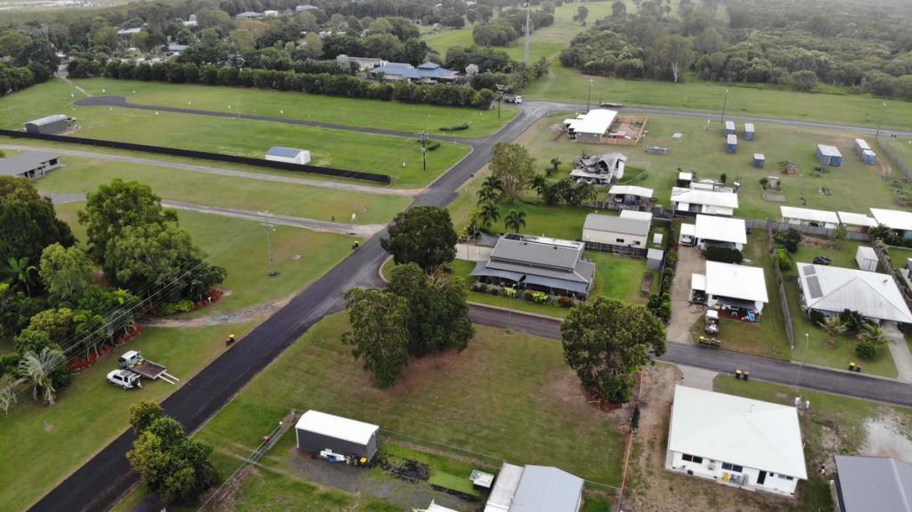 19 VIPIANA DR, TULLY HEADS, QLD 4854