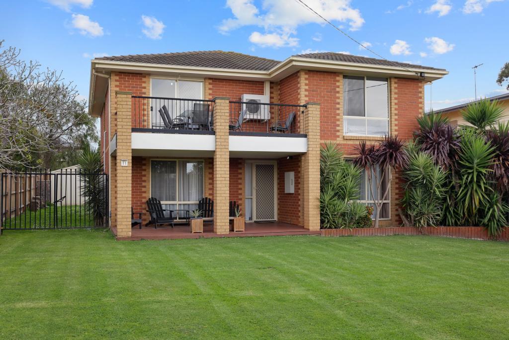 11 Yarramundi Way, Cowes, VIC 3922