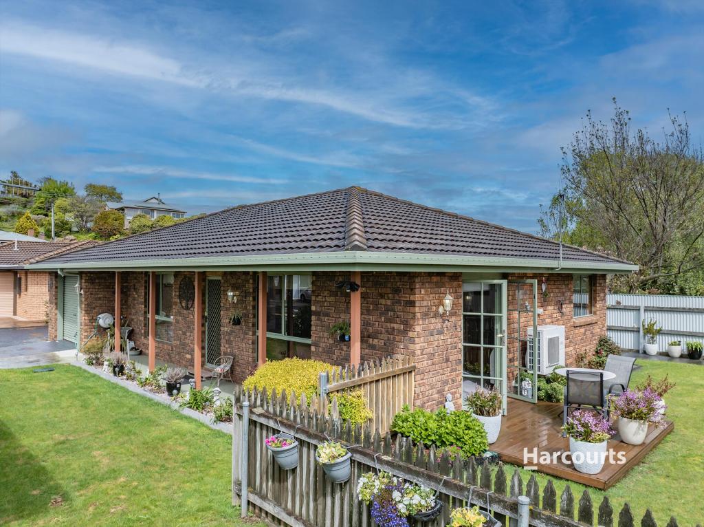 4/8 Arnold St, Penguin, TAS 7316