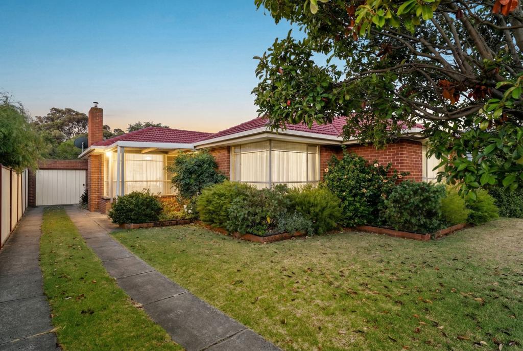 73 Waters Dr, Seaholme, VIC 3018