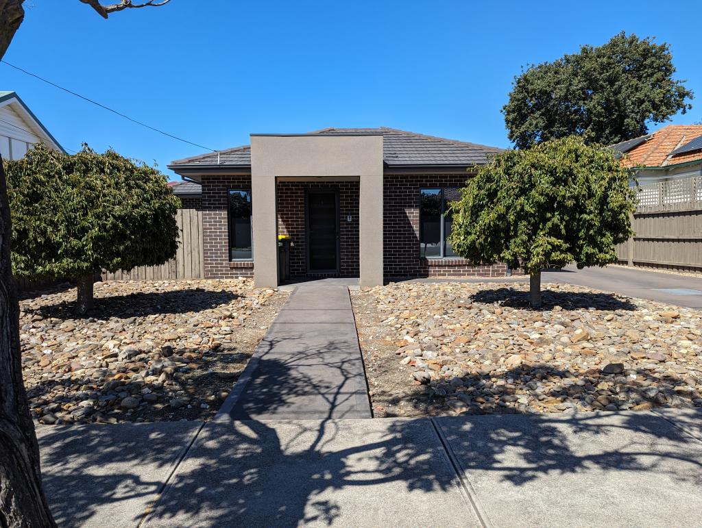 1/52 ORRONG AVE, RESERVOIR, VIC 3073
