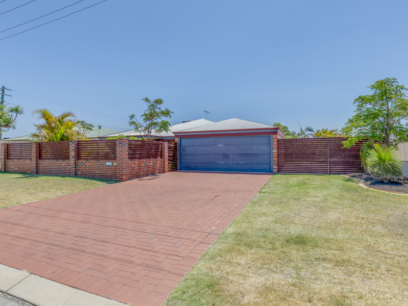 64 GAY ST, HUNTINGDALE, WA 6110