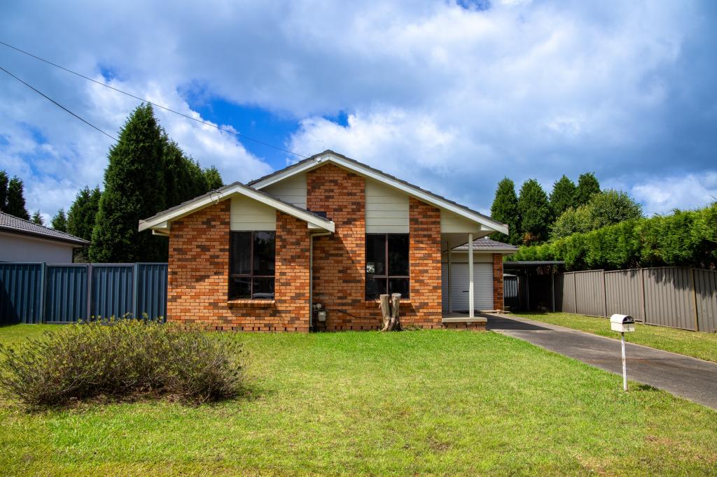 4 Cassandra Pl, Bowral, NSW 2576