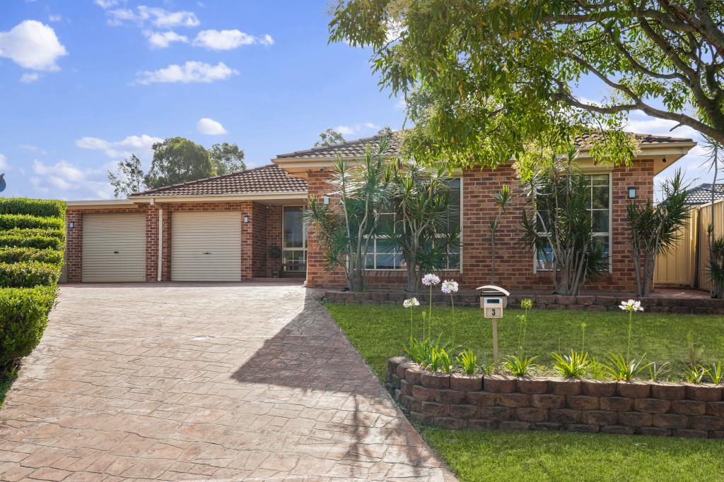 3 DRYSDALE CRES, PLUMPTON, NSW 2761