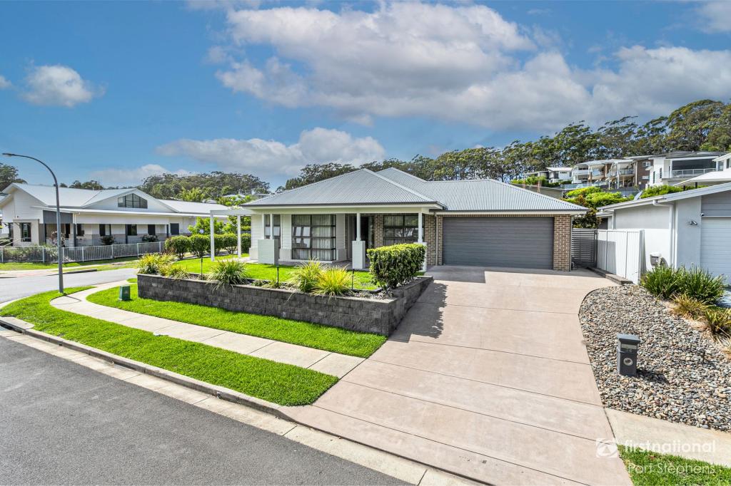 34 Bowline Cct, Corlette, NSW 2315