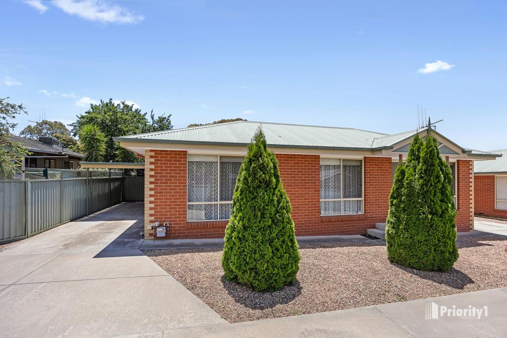 2/29 Green St, California Gully, VIC 3556