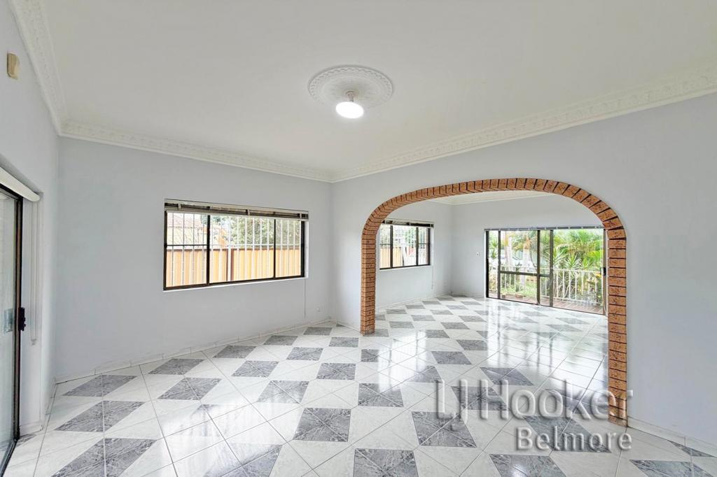 30 Leylands Pde, Belmore, NSW 2192