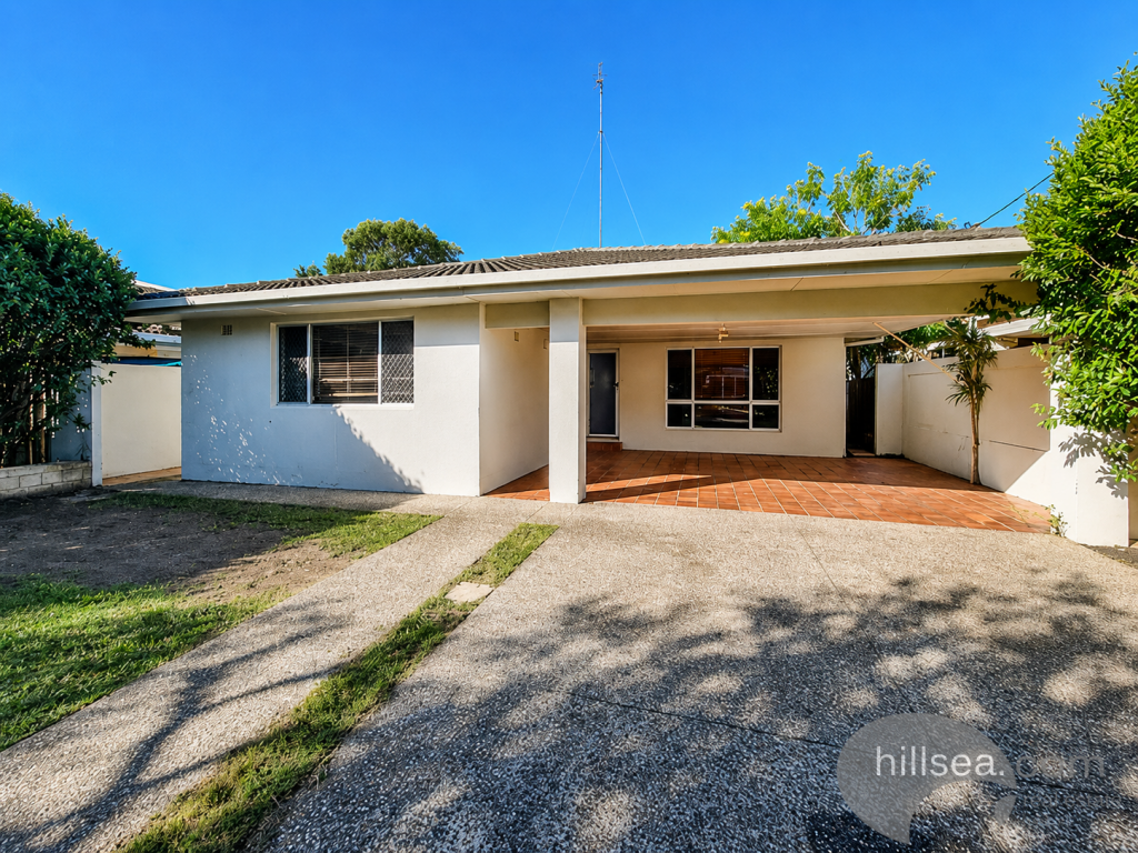109 Muir St, Labrador, QLD 4215