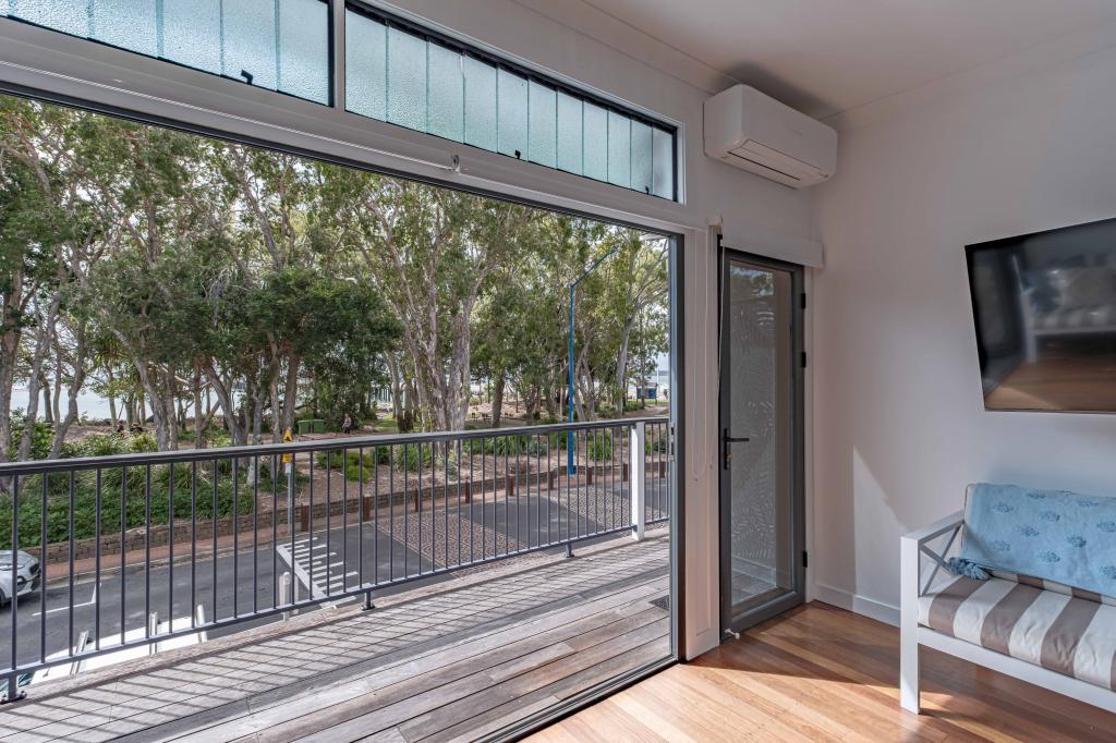 2/577 Esplanade, Urangan, QLD 4655