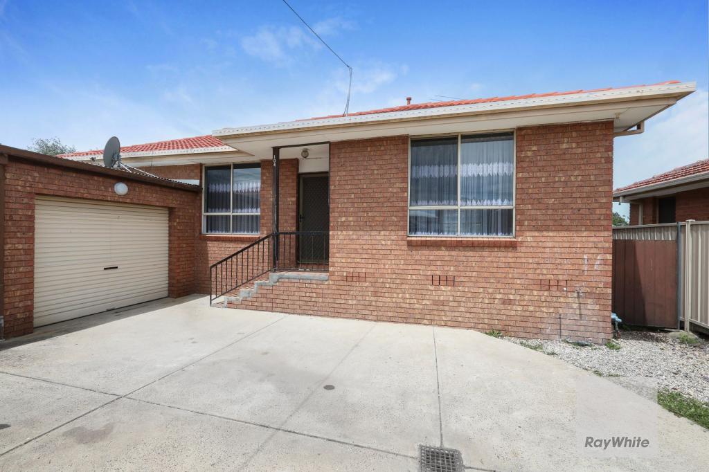2/104 Malmsbury Dr, Meadow Heights, VIC 3048