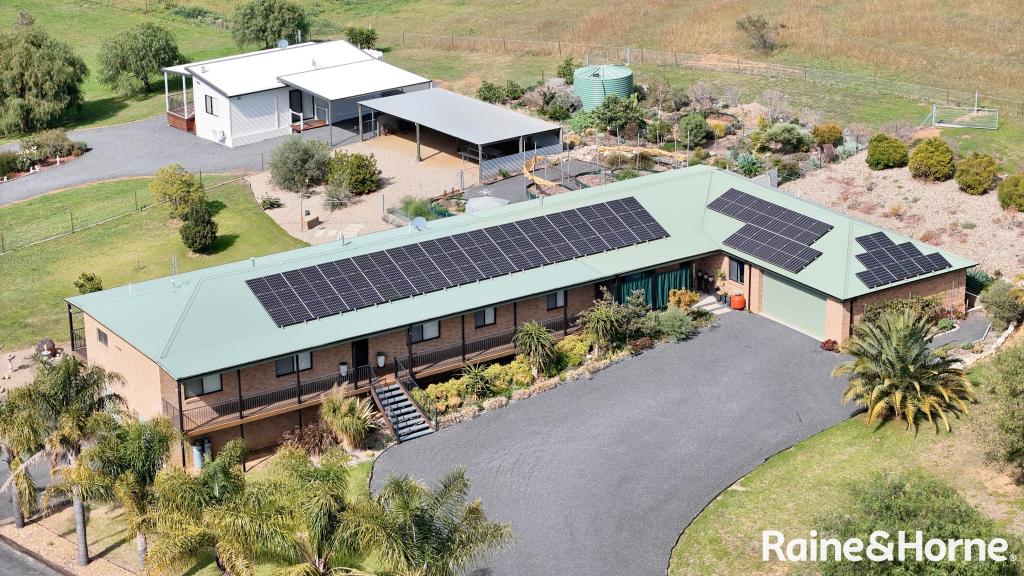 102 Old Monteagle Rd, Young, NSW 2594