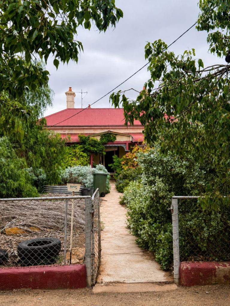 35 Victoria St, Peterborough, SA 5422