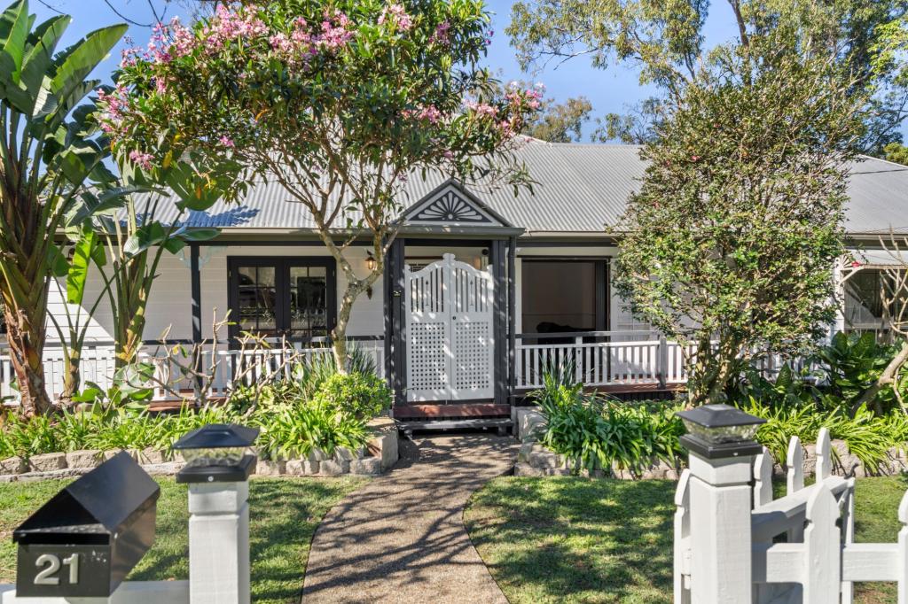 21 Harry Mills Dr, Worongary, QLD 4213