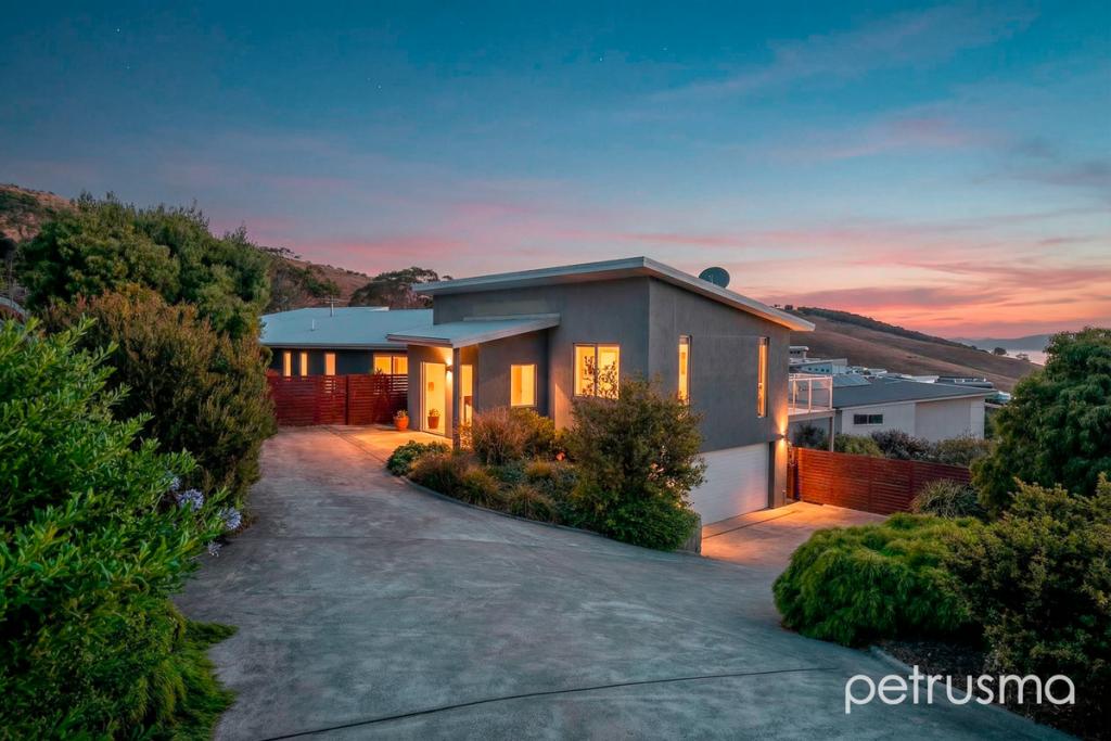 39 Spinnaker Cres, Tranmere, TAS 7018