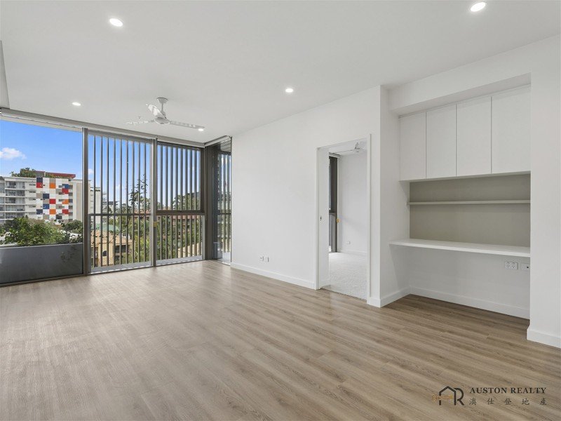 704/15 - 17 Waverley St, Southport, QLD 4215