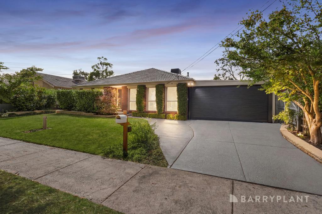 35 BLANDFORD CRES, BAYSWATER NORTH, VIC 3153