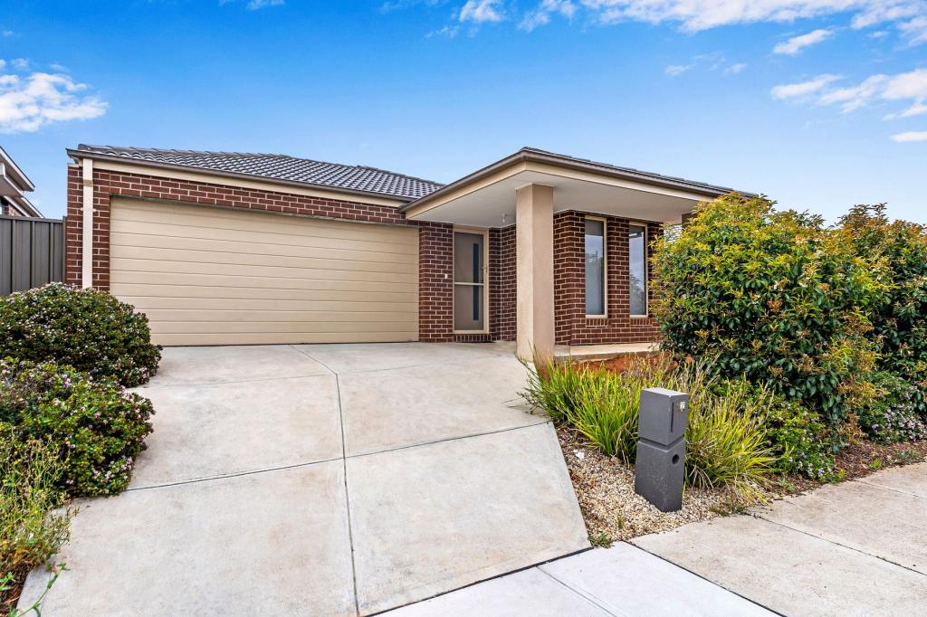 12 Maryburgh Rd, Cobblebank, VIC 3338