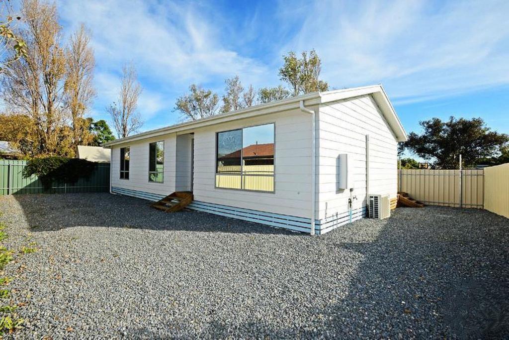 1a Moore St, Aldinga Beach, SA 5173