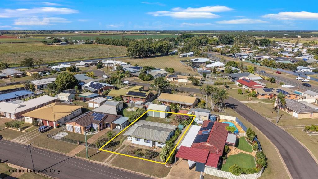 8 Robertson St, Kepnock, QLD 4670