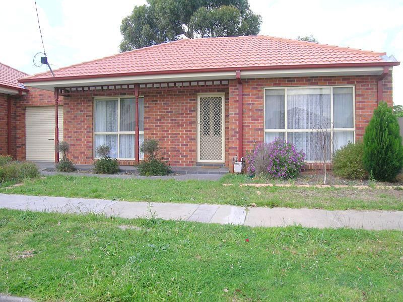 Unit/30b Coniston Ave, Airport West, VIC 3042