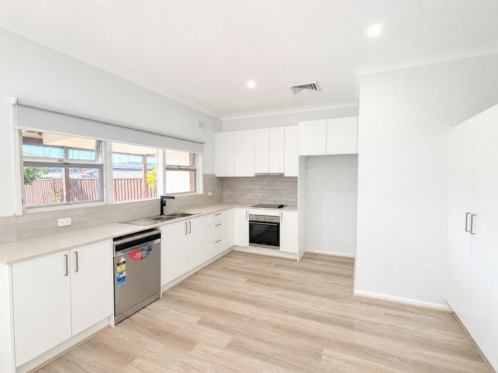 36 Taunton Rd, Hurstville, NSW 2220