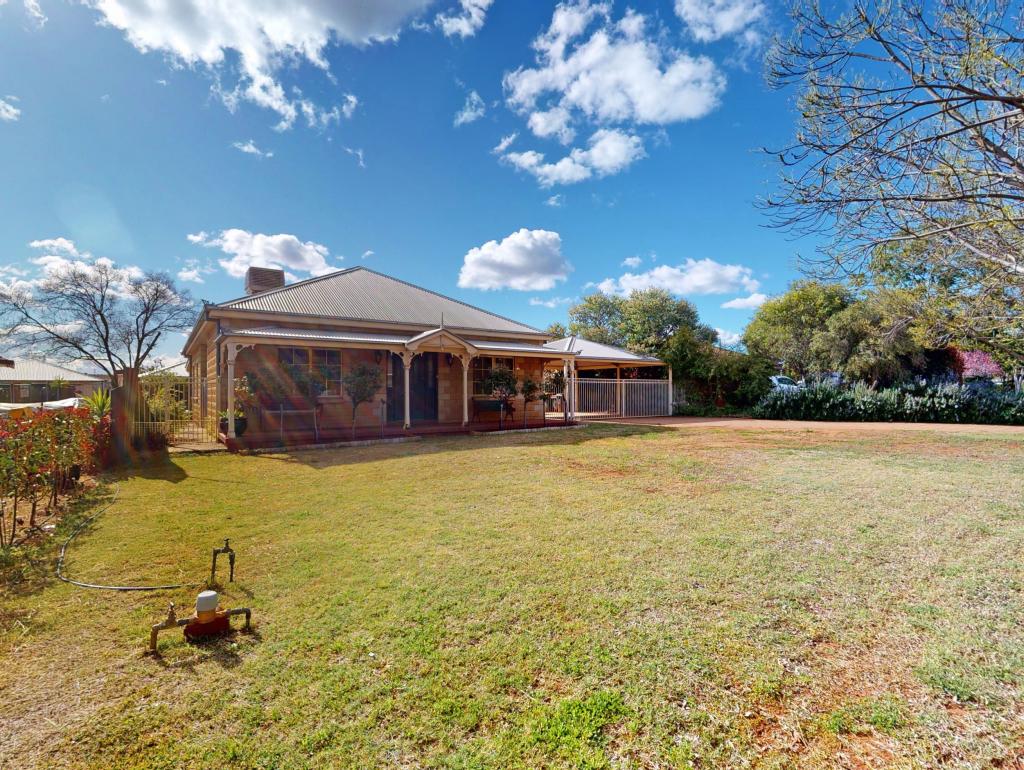 9 Kensington Ave, Dubbo, NSW 2830
