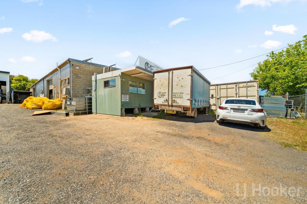 57 Paterson Pde, Queanbeyan West, NSW 2620