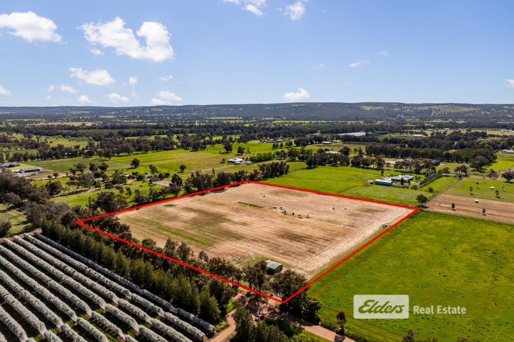 236 Ninth St, Harvey, WA 6220