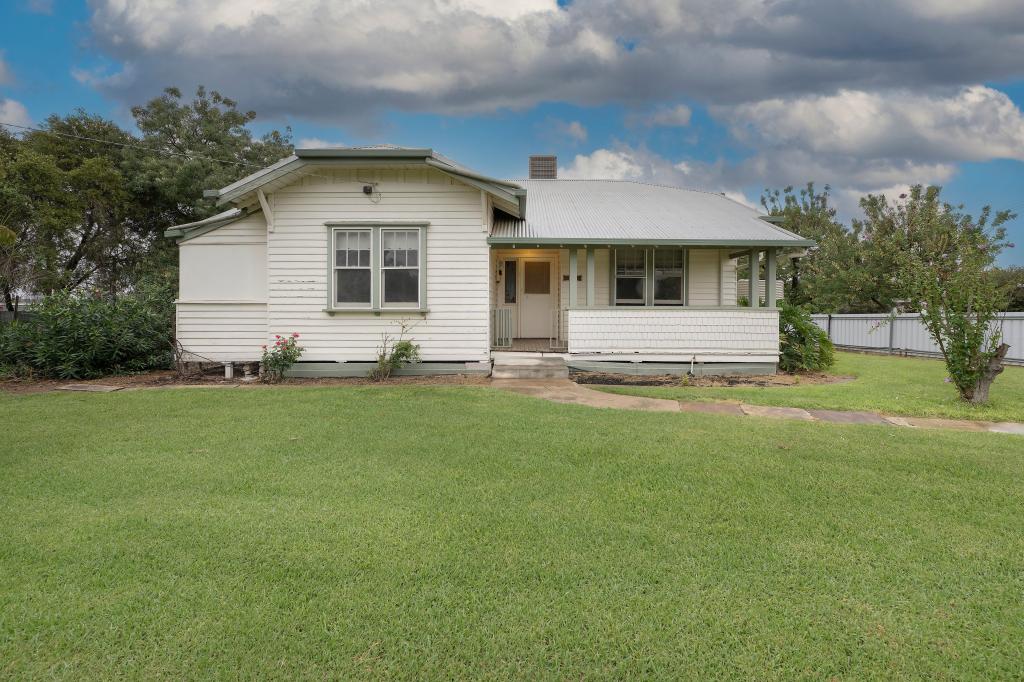 44 Marraboor St, Lake Boga, VIC 3584