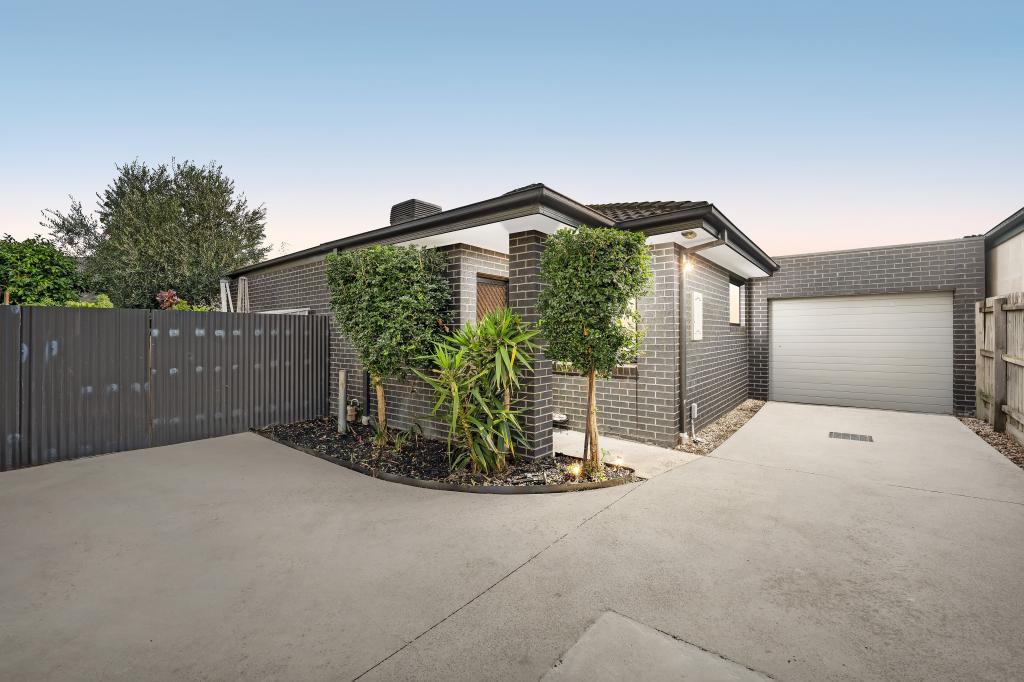 13b Merlyn Ave, Clayton South, VIC 3169