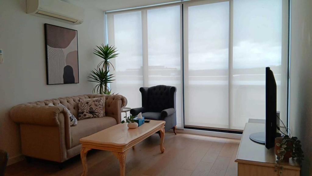 402/17-19 Arnold St, Box Hill, VIC 3128