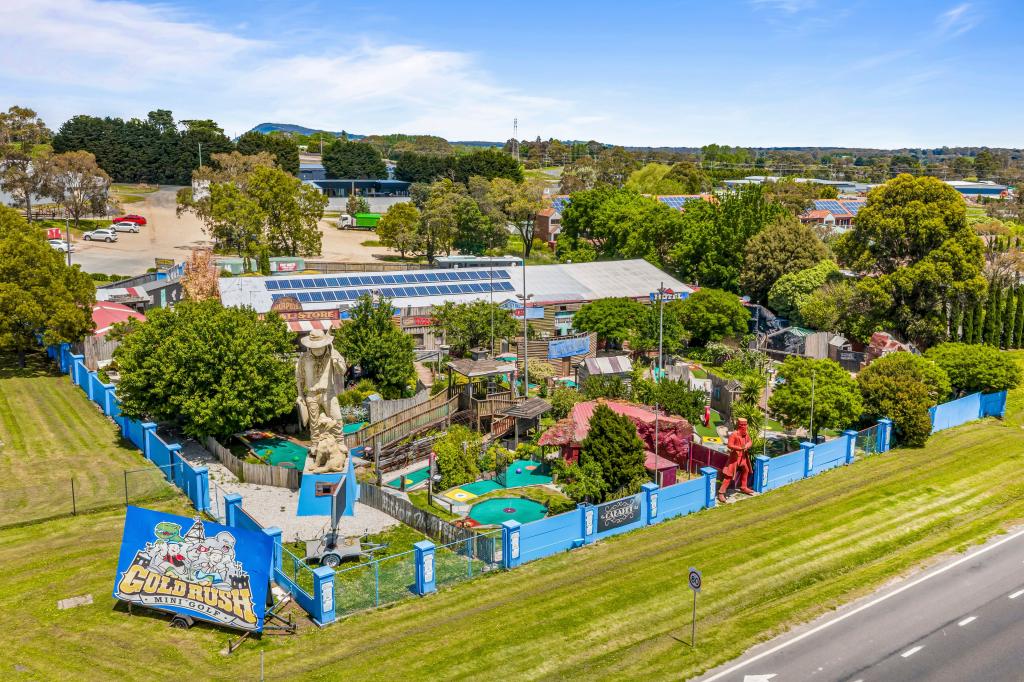 9367c Western Hwy, Warrenheip, VIC 3352