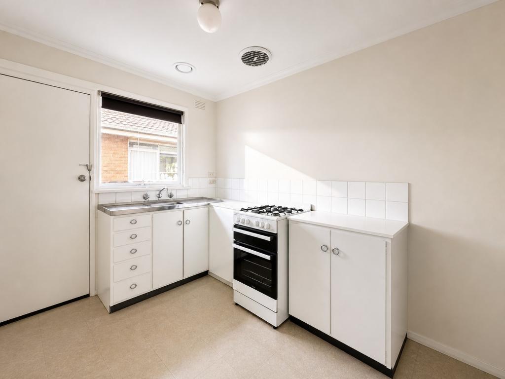4/40 Tennyson Ave, Clayton South, VIC 3169