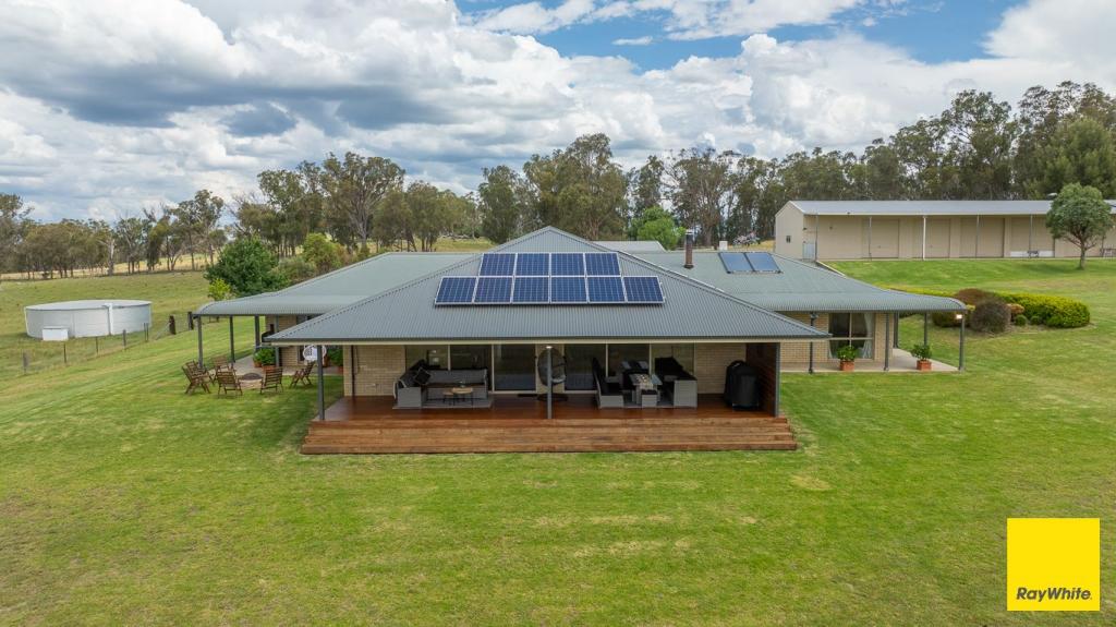 59 WOODLANDS RD, ARMIDALE, NSW 2350