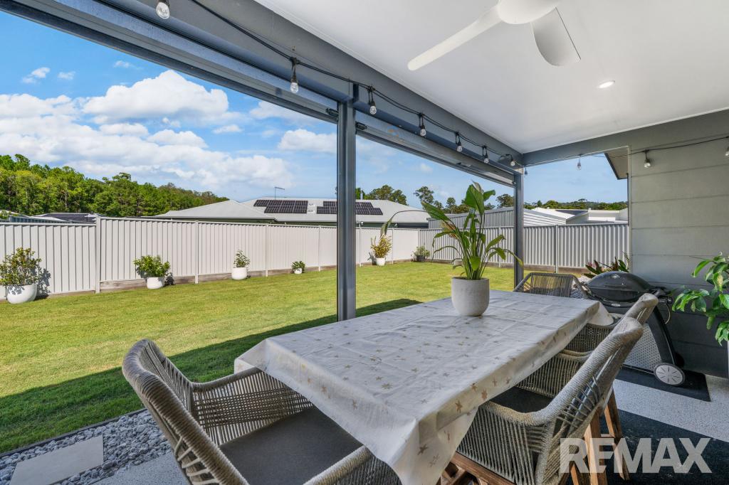 11 Creekline Pl, Mooloolah Valley, QLD 4553