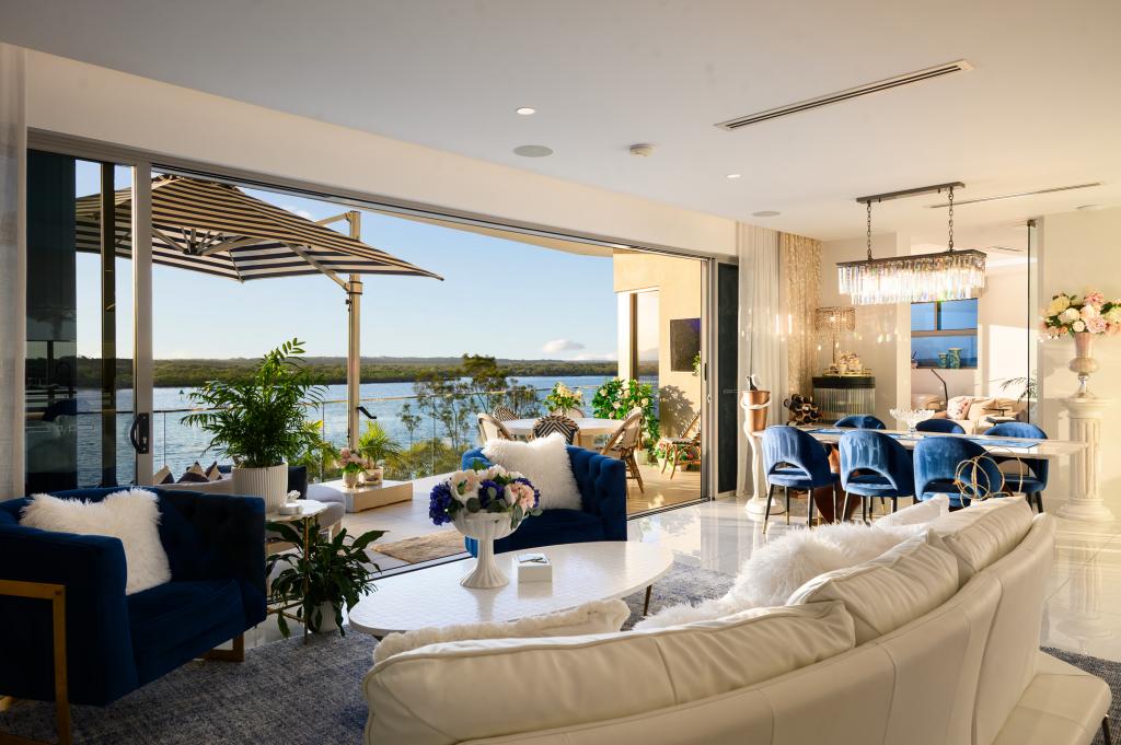 3/2 Havana Way, Paradise Point, QLD 4216