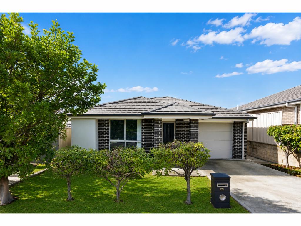 23 Holden Ave, Middleton Grange, NSW 2171