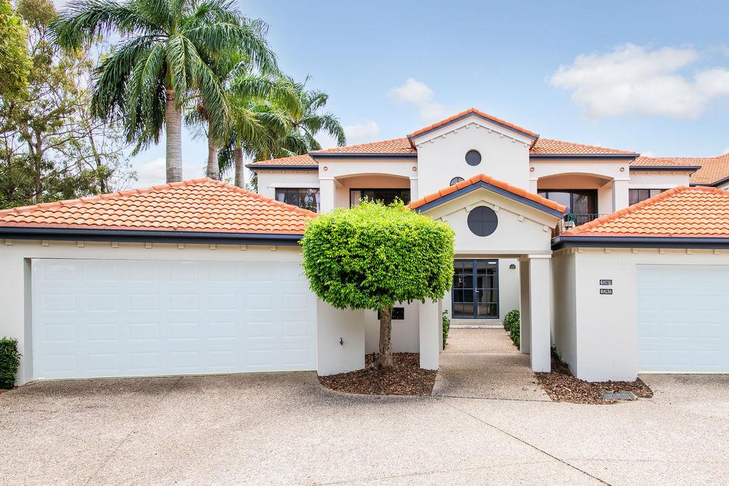 3241 Palladian Dr, Hope Island, QLD 4212