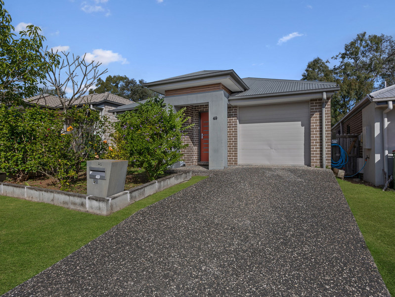 49 Glorious Prom, Redbank Plains, QLD 4301