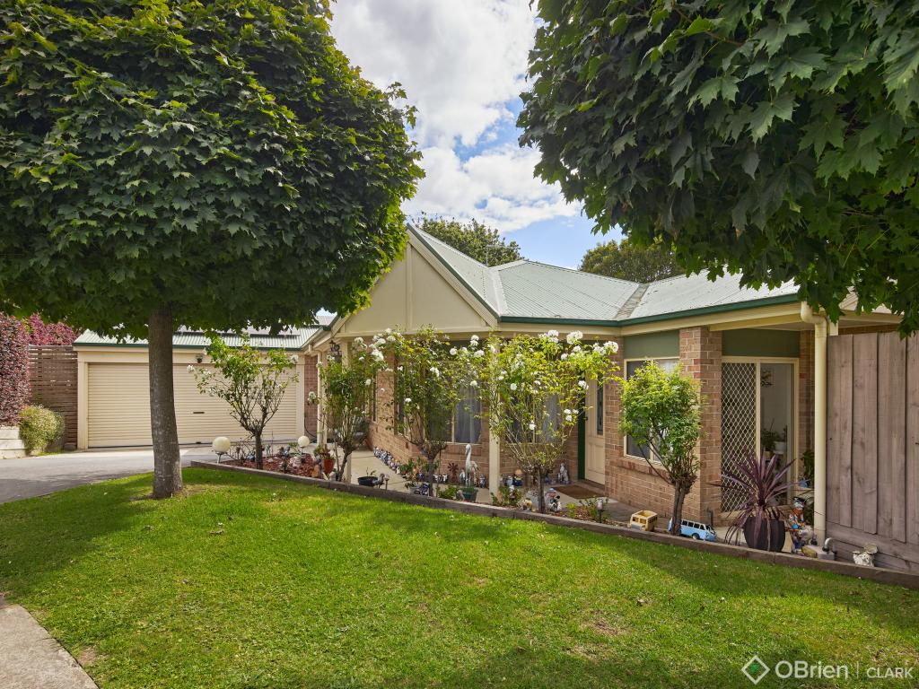 1/5 Karrala Ct, Drouin, VIC 3818