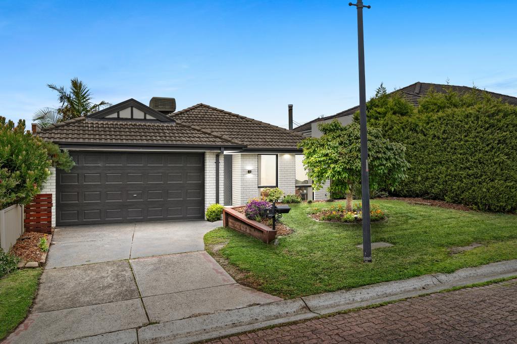 4 Sunnyridge Ct, Chirnside Park, VIC 3116