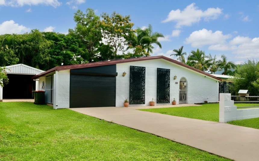 5 Yut Fay Ave, Kelso, QLD 4815