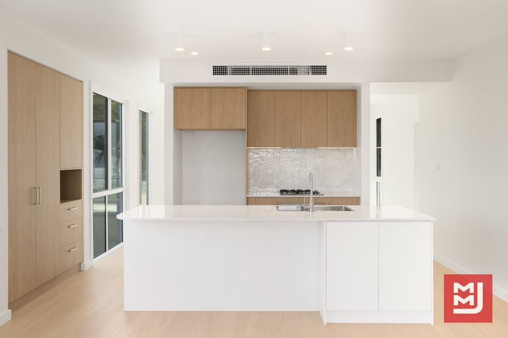 30a Lawrence Hardgrave Dr, Austinmer, NSW 2515