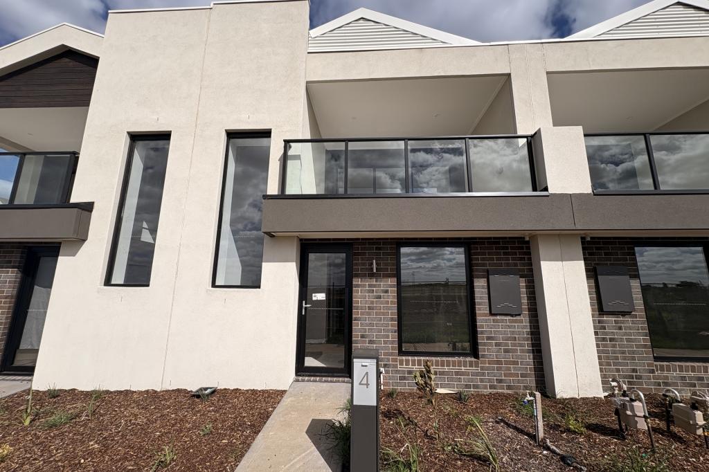 4 Bleeker Way, Fraser Rise, VIC 3336