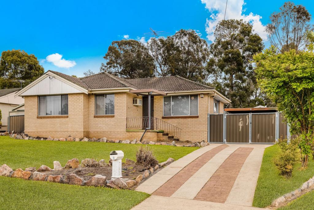 8 Villiers Pl, Oxley Park, NSW 2760