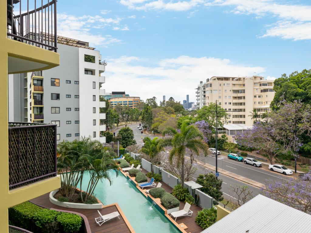 127/8 Land St, Toowong, QLD 4066