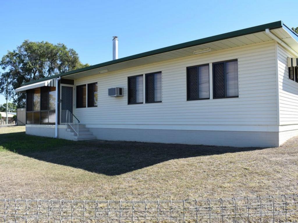 12 STATION ST, HELIDON, QLD 4344
