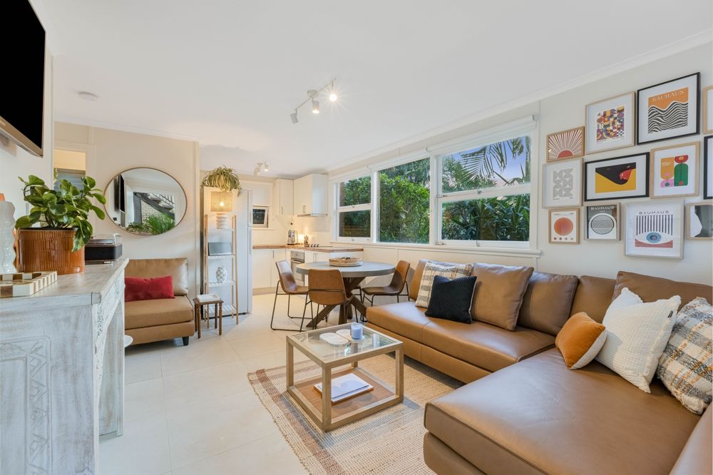 1/12 Lord St, Coolangatta, QLD 4225